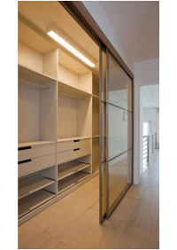 Линейная гардеробная комната с дверями купе Тихорецк
